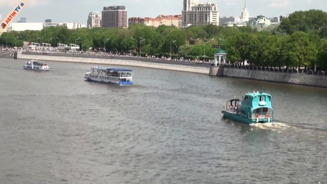 Москва Речная навигация по Москве-реке. смотреть онлайн