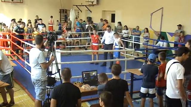 4 турнир по боксу Азовский ринг 06 08 2019 г Бердянск 8 смотреть онлайн