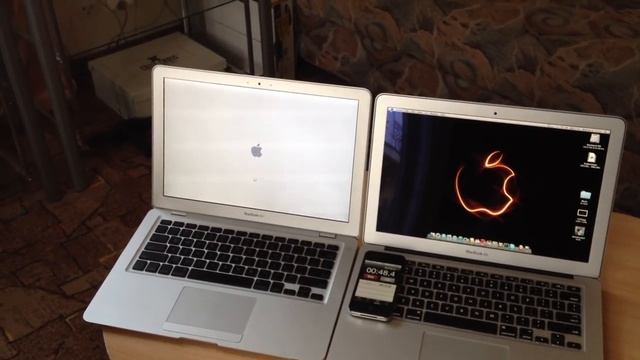MacBook Air 2008 vs 2011 startup смотреть онлайн