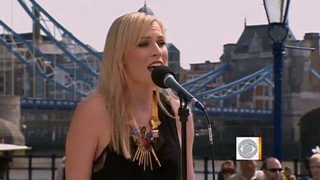 Natasha Bedingfield Performs 