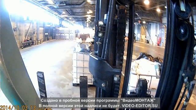 катаемся на автопогрузчике,день четвертый в тихом городе N. смотреть онлайн