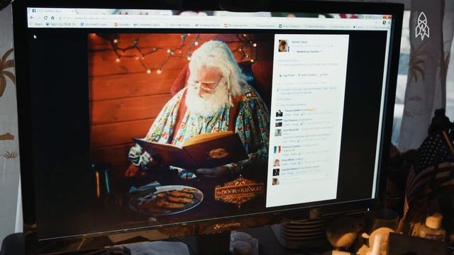 This Man Legally Changed His Name To Santa Claus смотреть онлайн
