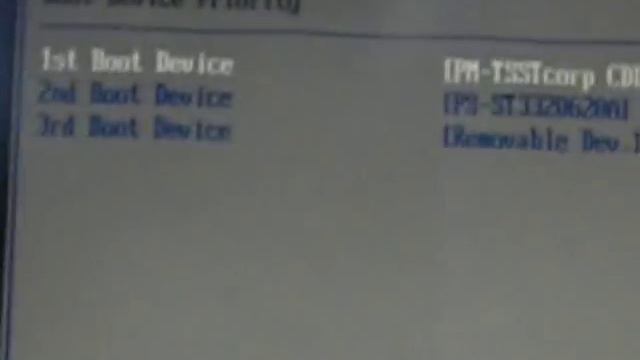 Windows 7 Problem(Cant Find Boot CD)Help!!!