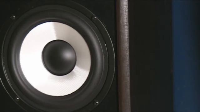 Microlab solo + Genius 5005 + Sony Xplod 12" смотреть онлайн