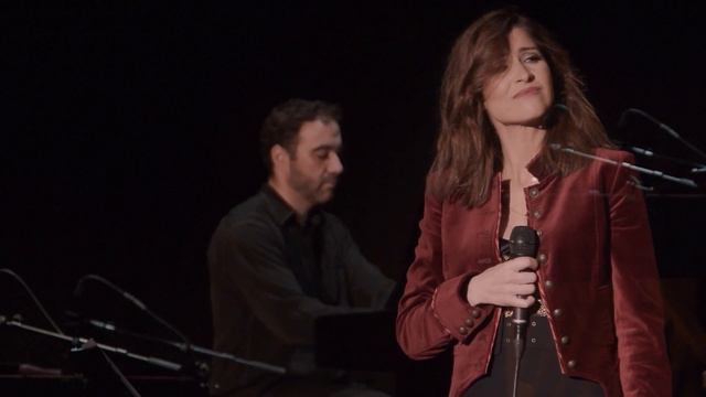 Να Ζει Κανείς Ή Να Μη Ζει- Ελεάννα Ζεγκίνογλου- Live Performance смотреть онлайн