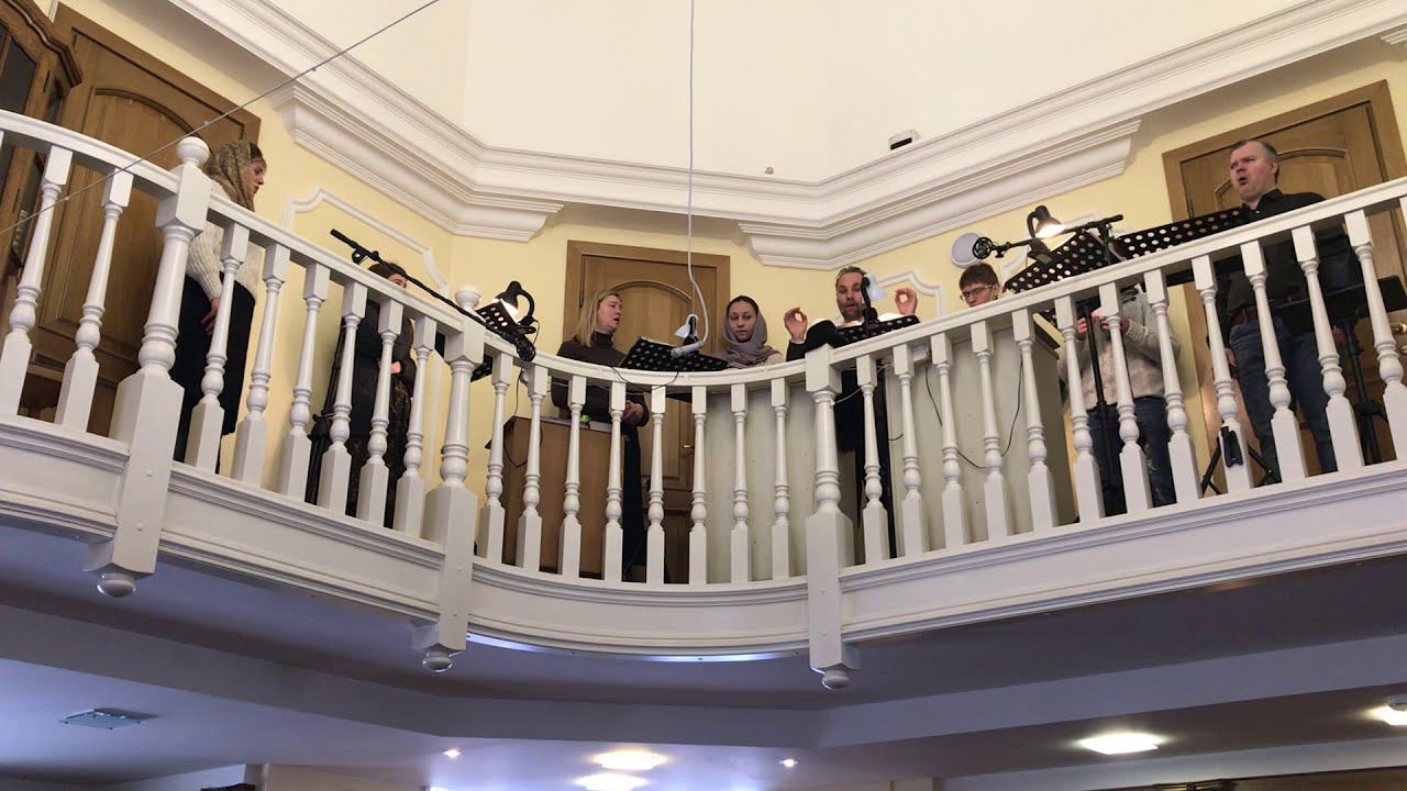 «Гимн Святой Руси». Хор храма Всех Святых в Земле Русской Просиявших в парке Победы, Санкт-Петербург смотреть онлайн