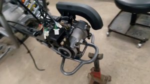 Регулировка натяжения цепи на квадроцикле MotoLand Shark 200 и Mikilon Hammer 200L Pro White 2.