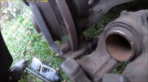 Замена передних колодок AUDI 80(В3)