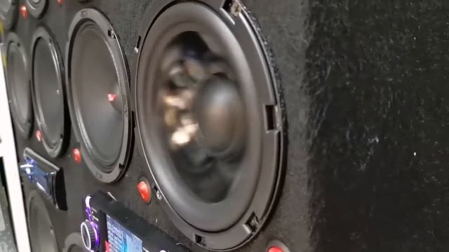 Мидбасс MAXONY MX-65SW смотреть онлайн