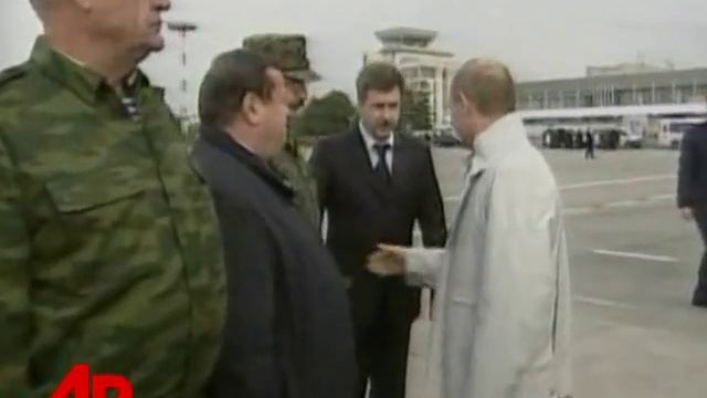 Georgia: In 'State of War' Over South Ossetia смотреть онлайн