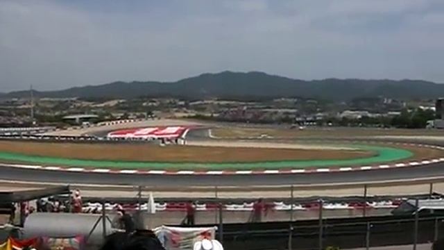 Ultima vuelta gp catalunya montmelo 2009 rossi lorenzo Motogp смотреть онлайн
