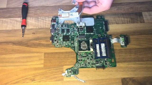 disassembling Dell Inspiron 1564 - 7282 cleaning fan replacing CPU Dell Lüfter reinigen Anleitung смотреть онлайн