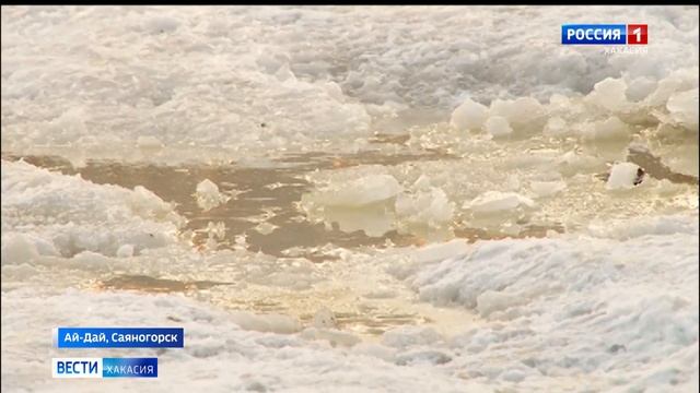 Жителей пригорода Саяногорска топят грунтовые воды смотреть онлайн
