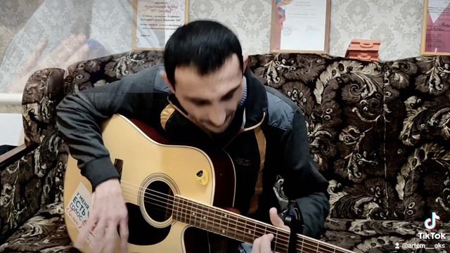 Друзья! Встречаем Кавер на песню группы Зверобой - Едут едут БТРЫ🎸 смотреть онлайн