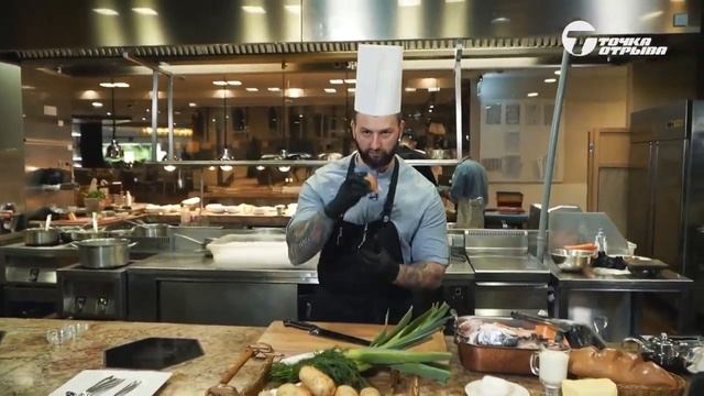 Зажарка для супа | Как зажарить овощи для рыбного супа | Шеф Савельев готовит вкусный суп. смотреть онлайн