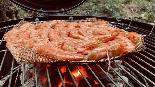 Готовим Лангустины на углях. смотреть онлайн