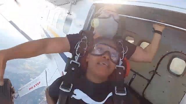 For Jamaica With Love, Jamilia Comes To Deland To Do Her First Skydive!!!