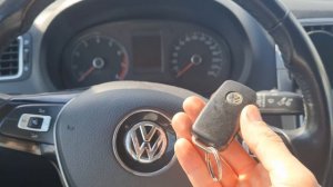 Чип Ключ Фольксваген Поло Седан 2017 сделать дубликат выкидного автоключа зажигания в Минске