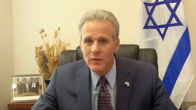 Holiday Greetings from Ambassador Michael Oren смотреть онлайн