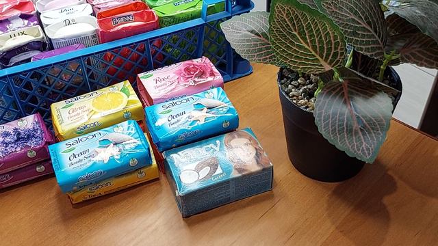 Показываю ящичек с мылом смотреть онлайн