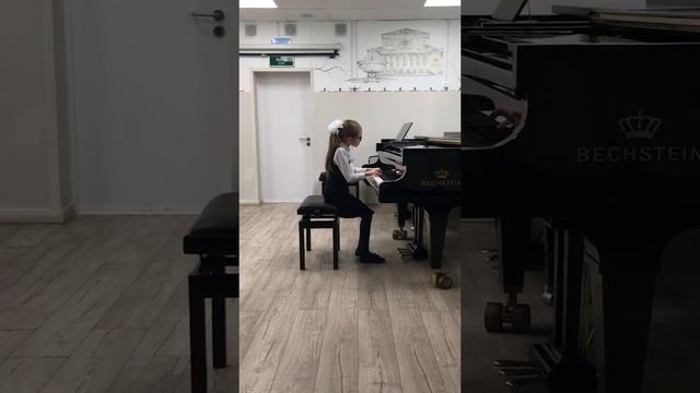 Р. Глиэр Рондо смотреть онлайн