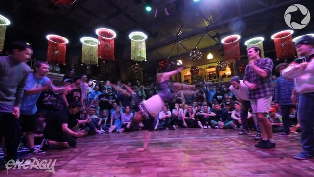 ENERGY 2013 | Breaking Crews - Simple System vs Ural Coalition смотреть онлайн