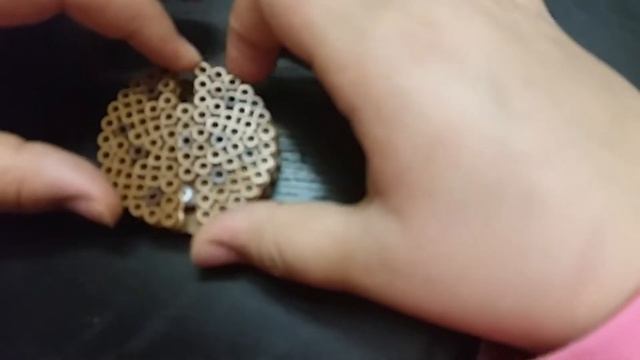 How to make a perl error bead 3d ear bud roll Pt. 1 смотреть онлайн