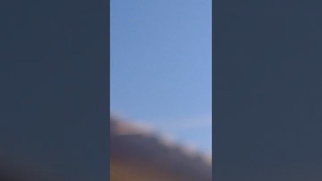 а вам нравилась красно-желтая луна?, и то что еë можно видеть утром смотреть онлайн