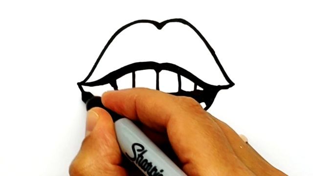 Как нарисовать ГУБЫ черным маркером. Рисунки для срисовки. Нарисовать губы простым способом смотреть онлайн