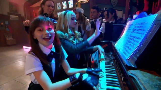 Power of Two - Dove Cameron & Lauren Lindsey Donzis (From Liv & Maddie) смотреть онлайн