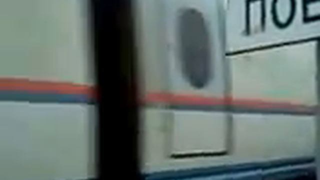 Высокоскоростной поезд "Сапсан" прибывает на станцию Вышний Волочек смотреть онлайн