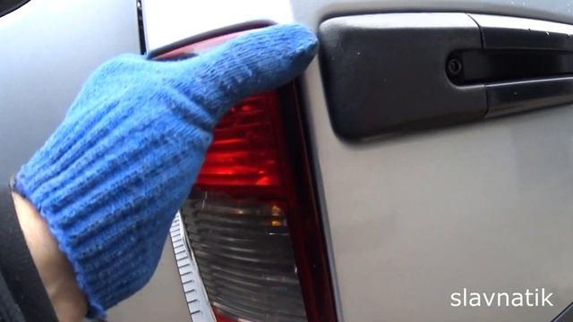 Как снять задний фонарь для замены ламп Opel Combo смотреть онлайн