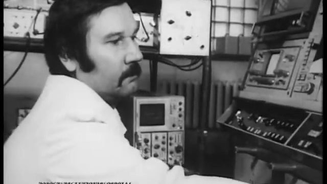 Производство легендарного магнитофона «Комета», 1981 смотреть онлайн