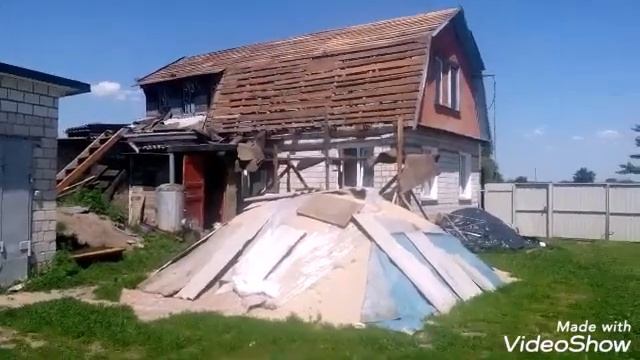 Мы остались без крышу. Летучие мыши смотреть онлайн