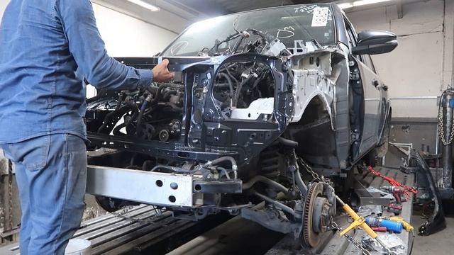 TOYOTA 4RUNNER / FRONT END смотреть онлайн