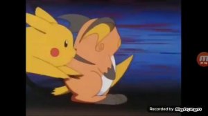 пикачу против райчу!