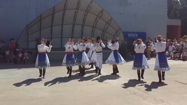 Образцовый ансамбль танца "Мозаика". Одесса, день города, 30.08.2015 смотреть онлайн