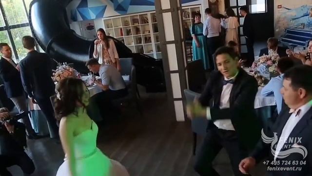 Заказать лучшего ведущего на свадьбу и юбилей в Москве - ведущий на праздник и корпоратив Москва смотреть онлайн