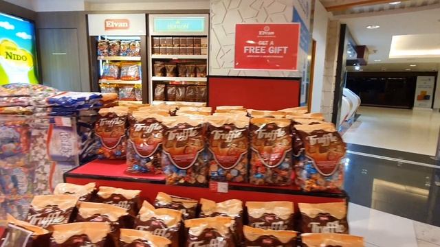 Abu Dhabi Airport| Duty Free Shop| Contacting Flight ✈️ Abu Dhabi To Lahore