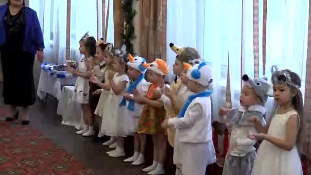 НОВОГОДНИЙ УТРЕННИК 2019 Детский садик 141 средняя группа смотреть онлайн