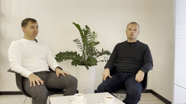 Об основателях.