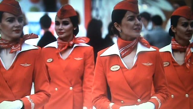 Аэрофлот уволит стюардессу,которая по ошибке назвала Калининград Кёнигсбергом смотреть онлайн