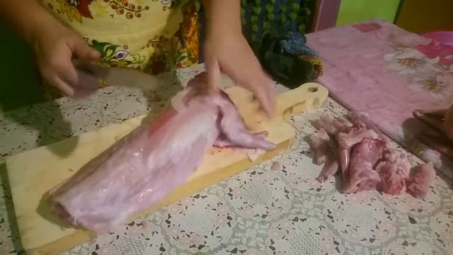 Разобрать тушку кролика за 60 секунд - ЛЕГКО! Кулинарная Книга Кроликовода. 02. Макляк. Макрол. смотреть онлайн