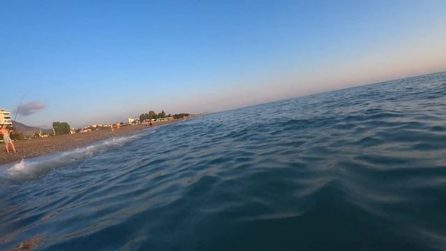 МЕРЯЕМ ТЕМПЕРАТУРУ ВОДЫ В МОРЕ АЛАНИЯ 13 СЕНТЯБРЯ ТУРЦИЯ смотреть онлайн