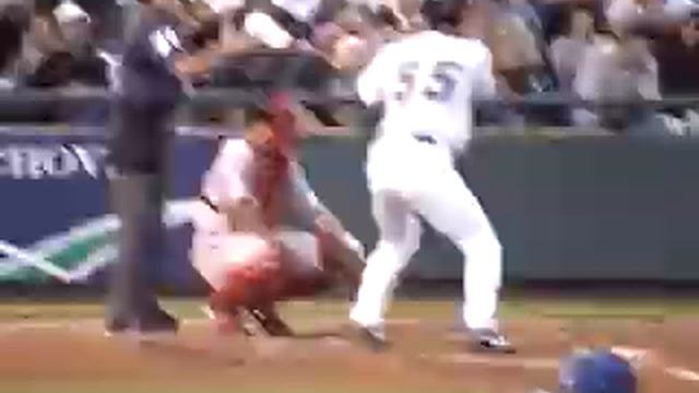 Hideki Matsui's first at-bat смотреть онлайн