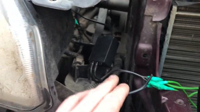 2 ЭТАЖА ВСПЫШЕК ФСО В ПРИОРУ, очень яркий свет в автомобиль смотреть онлайн