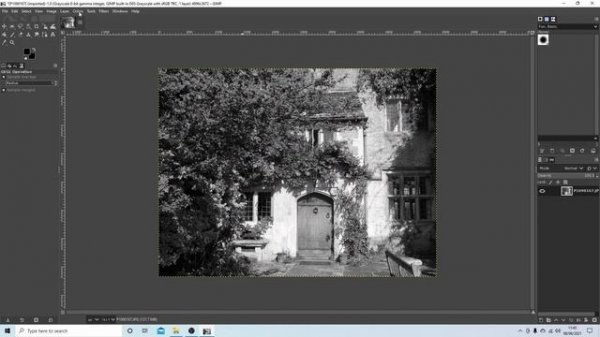 Gimp Tutorial: How To Create A Black And White Negative Image From A Color Image.