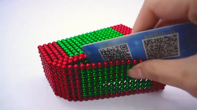 магнитные шарики Great Creative People Talent Made From Magnetic Balls - Building Angry Bird Magnet смотреть онлайн