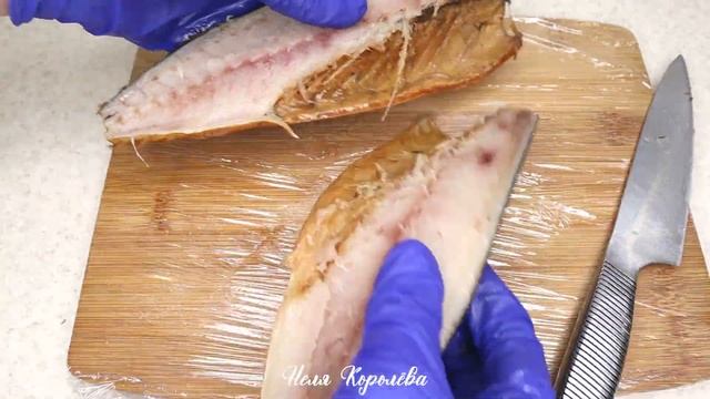 СКУМБРИЯ малосольная как КОПЧЕНАЯ в Домашних Условиях - ЛУЧШИЙ РЕЦЕПТ! смотреть онлайн