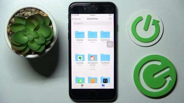 How to Find Downloaded Files on iPhone SE 2022 - Open Downloads смотреть онлайн